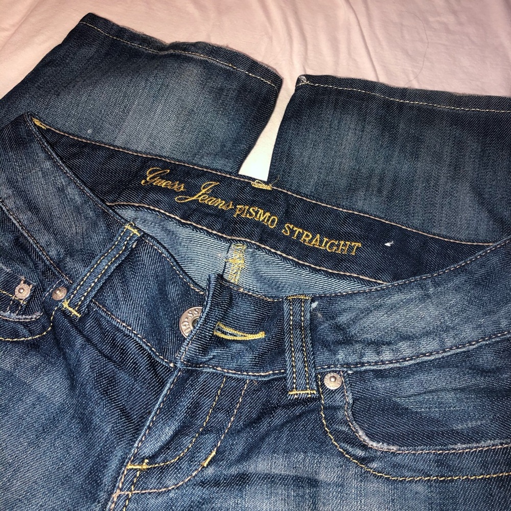 Straight Leg Guess Jeans